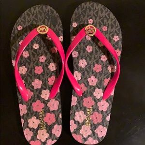 Michael Kors flip flops